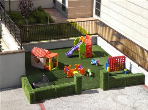 Rama Palace Hotel, Children's play area - outdoor