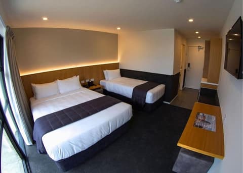 The Godley Hotel, Room