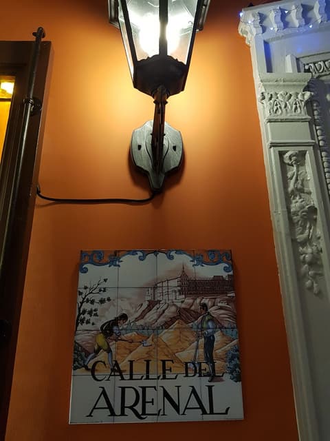 Hostal Aresol, Reception