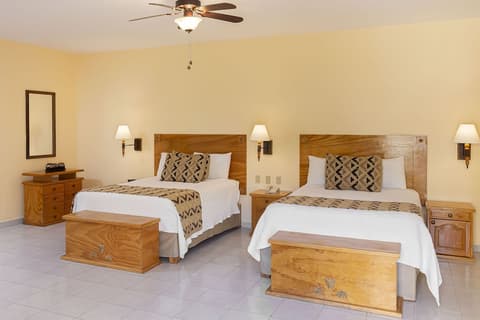 Hotel Santa Fe Loreto by Villa Group, Room