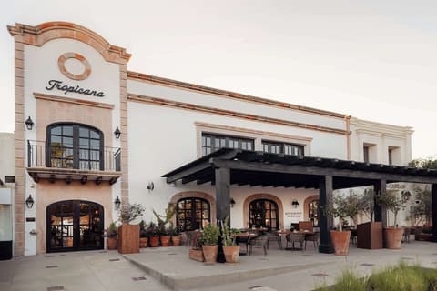 Tropicana Los Cabos, Tapestry Collection by Hilton, Exterior