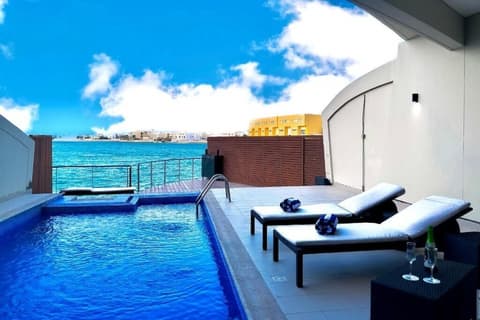 Dragon Beach Hotel, Room