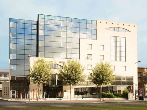ibis Styles Bordeaux Meriadeck, Exterior