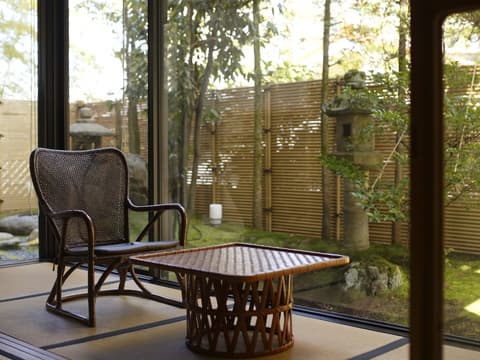 Kinjohro Kanazawa, Room