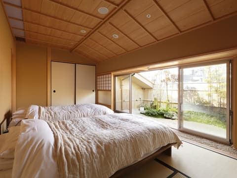 Kinjohro Kanazawa, Room