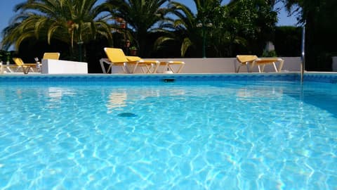 Solar de Mós, Outdoor pool