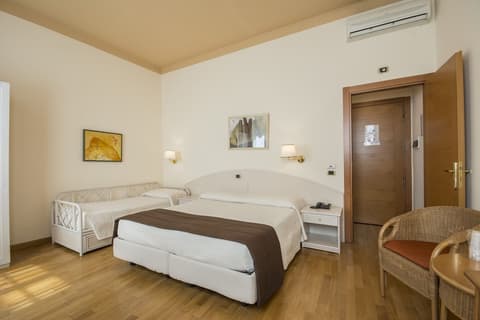 Piazza Paradiso Accomodation, Room