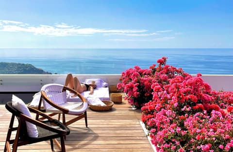 Encanto Acapulco, Room