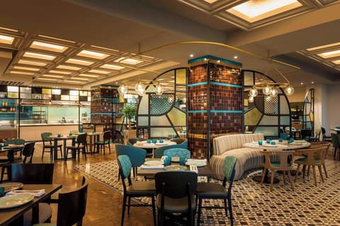 Sheraton Mall of the Emirates Hotel, Dubai, Restaurant