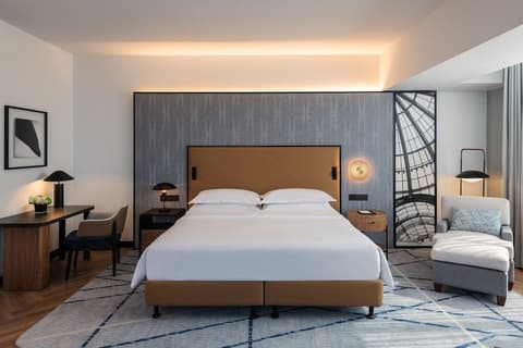 Sheraton Mall of the Emirates Hotel, Dubai, Room