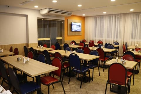 Hotel Atlântico Lapa, Restaurant