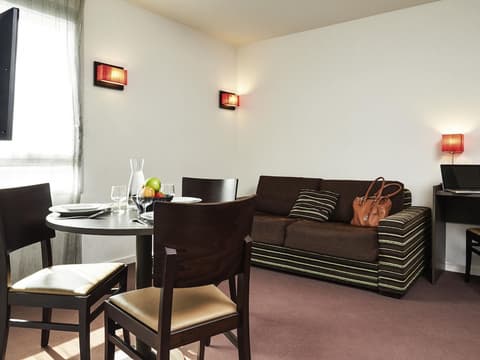 Aparthotel Adagio Access Marseille Saint-Charles, Room