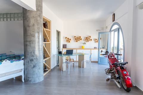 Caldera Romantica, Reception