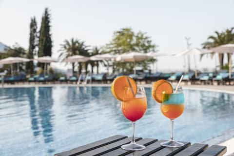 Iberostar Waves Bellevue, Pool