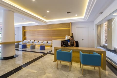 Comitas Floramar, Reception