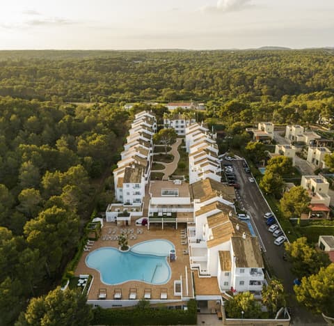 Hotel ILUNION Menorca, Aerial view