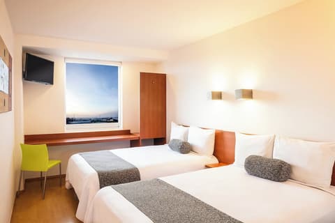 One Puebla Finsa, Room