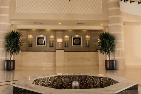 JAZ Neo Sharks Bay, Reception