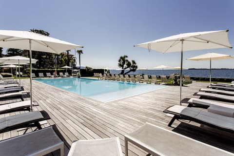 Hotel Bella Riva, Outdoor pool