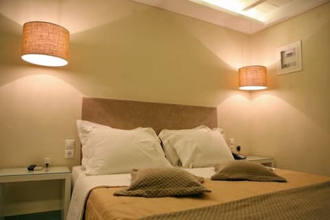 Oikies Small Elegant Houses, Room