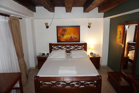 Hotel Don Pedro de Heredia, Room
