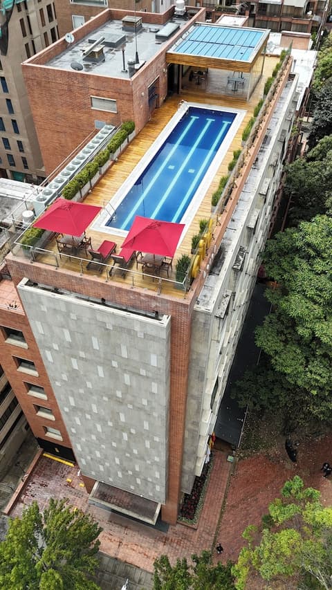 Cite Hotel, Rooftop pool