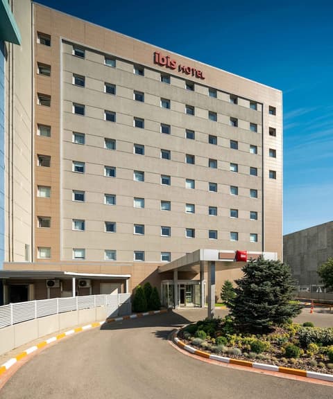 ibis Kayseri, Front of property