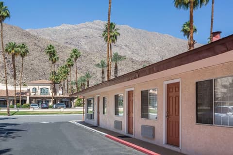Adara Hotel Palm Springs, Exterior