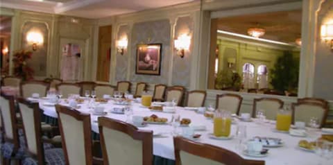 Hotel Galaico, Banquet hall