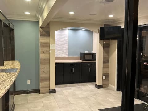 Walnut Inn & Suites West Covina, Lobby