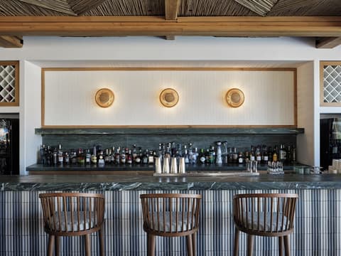 Myconian Sunrise Relais & Chateaux Hotel, Restaurant