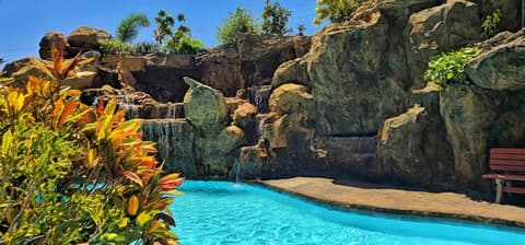 Clarion Suites Roatan at Pineapple Villas, Pool