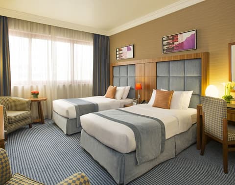 City Seasons Al Hamra Hotel, Room