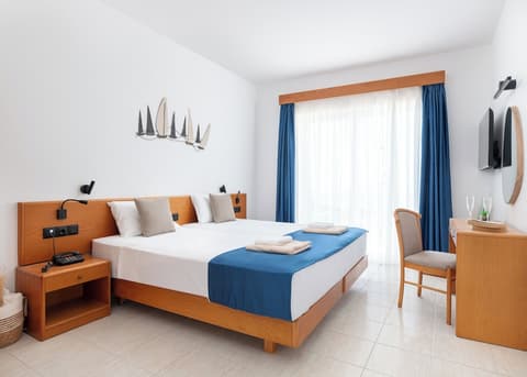 Lindos Nest, Room