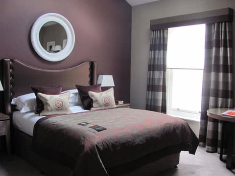 Macdonald Windsor Hotel, Room