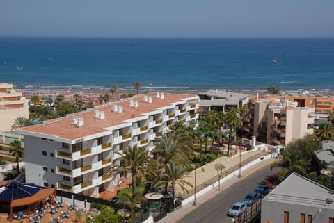 Apartamentos El Palmar, Exterior