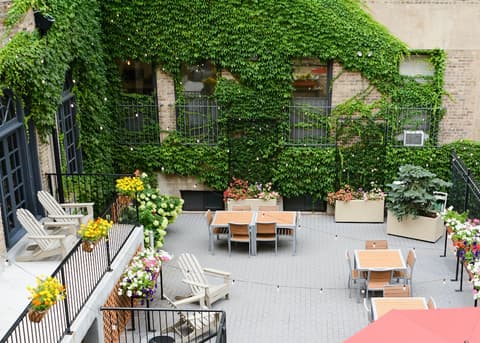 Chicago Getaway Hostel, Terrace/patio