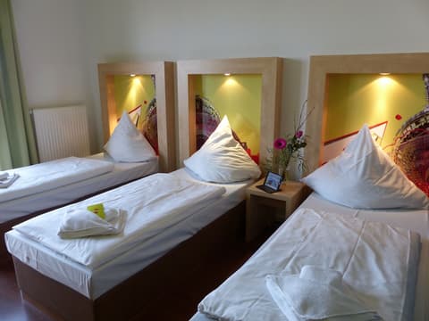 H+ Hotel 4 Youth Berlin Mitte, Room