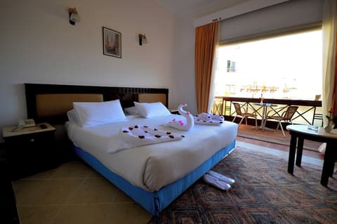 Falcon Naama Star Hotel, Room