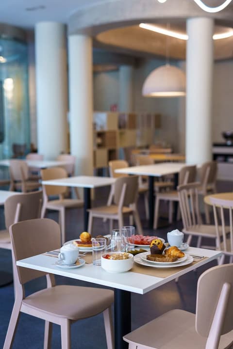 Casa Lit Barcelona, Restaurant