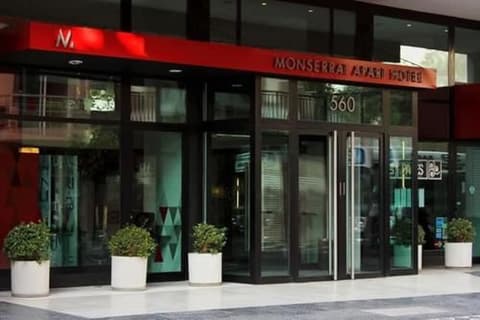Monserrat Apart Hotel, Property entrance