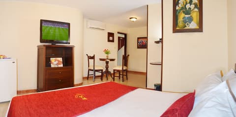 Hotel Plaza Versalles, Room