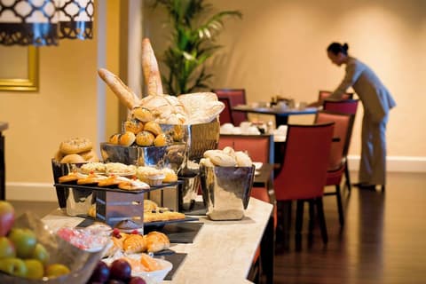 Oaks Ibn Battuta Gate Dubai, Property amenity