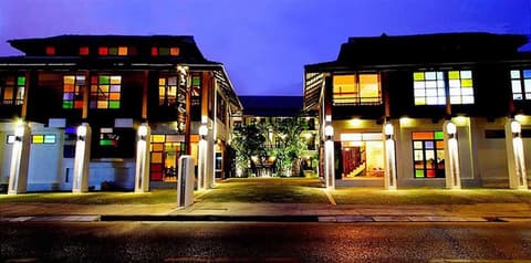 De Lanna Hotel, Front of property