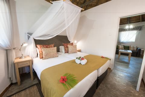 Sefapane Lodges and Safaris, Room