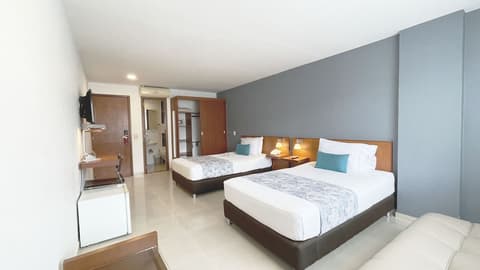 Ms Chipichape Plus, Room