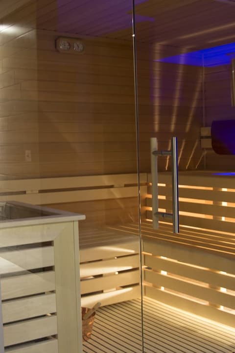 Castelmartini, Sauna