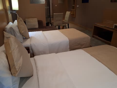 Residence Inn by Marriott Sheikh Zayed Road, Room