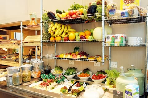 ibis Sharq Kuwait, Breakfast area