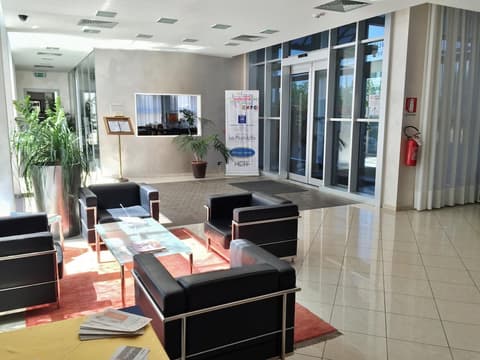 B&B HOTELS Park Hotel Cassano, Lobby
